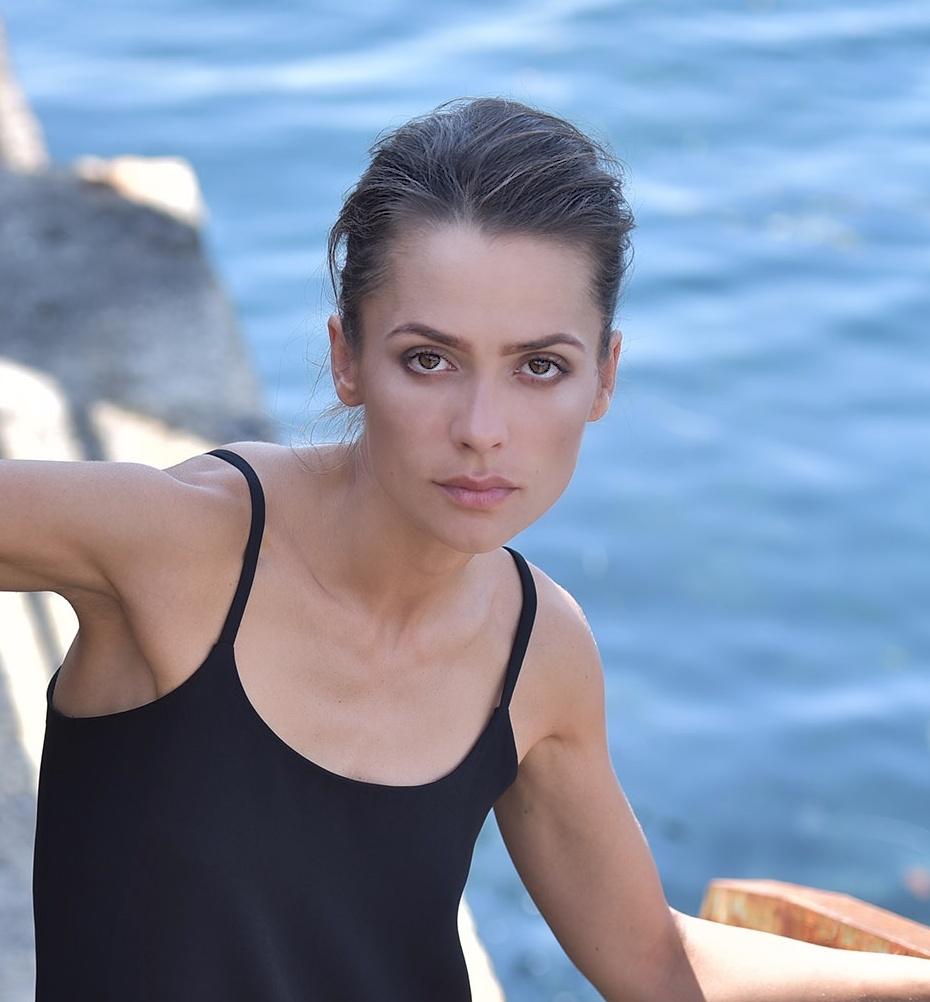 Men jinsiy aloqa qildim va jinsiy olatni ishqaladim