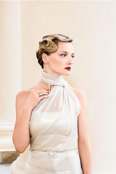 Xotinlarning vaginasidan oqindi Birinchi jinsiy aloqa video