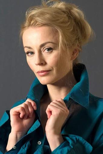 Судан сегіз сиськи және үш мысық шығады, бұл жұмбақ.