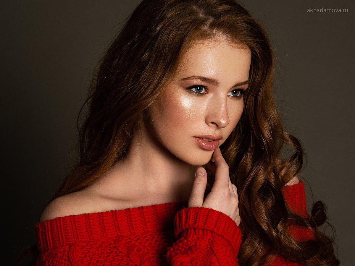 Пусси бангс үлгісі әдемі