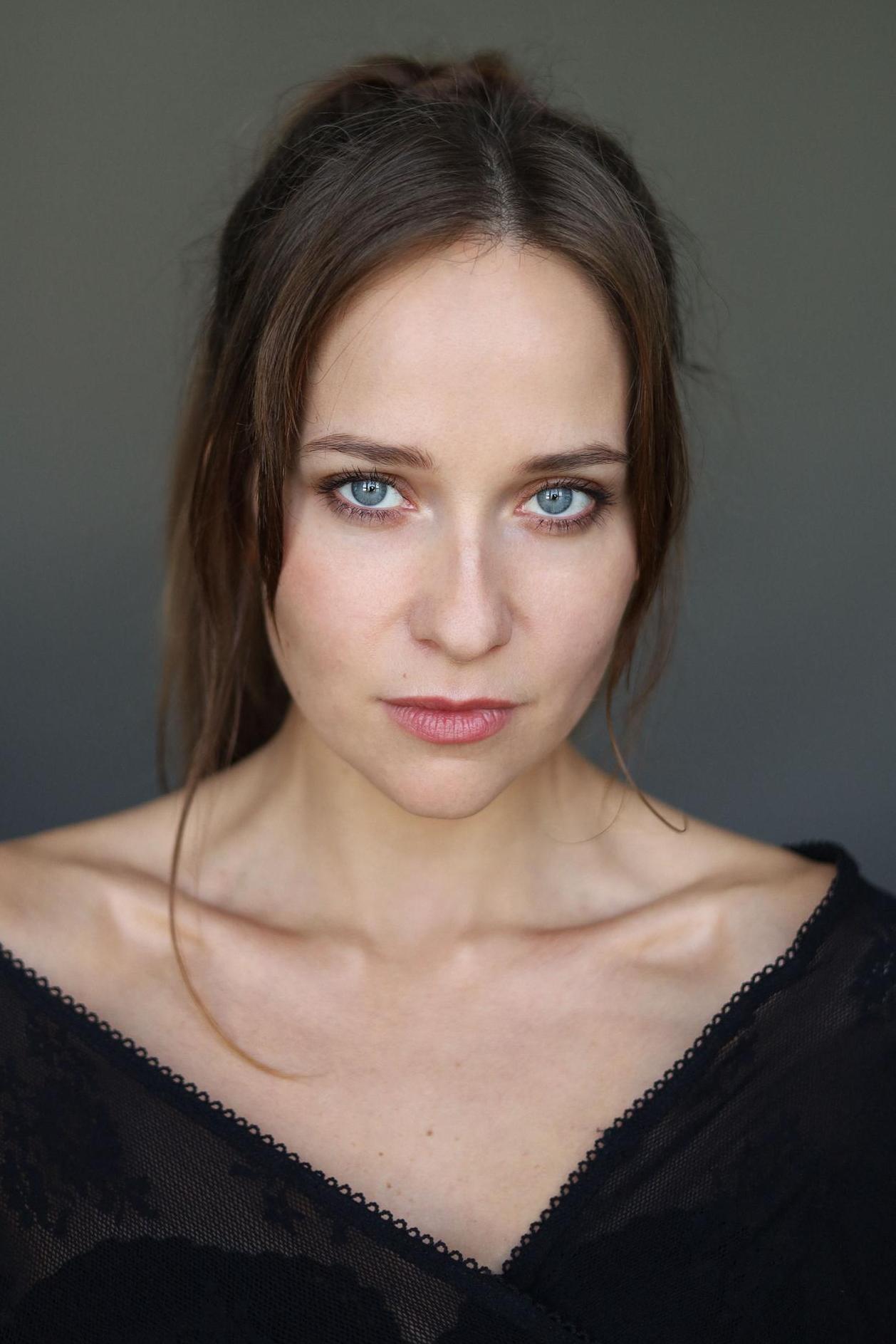 Alina Vinogradova, 36, Moscow.Film and Theater talent. Official Website |  Kinolift