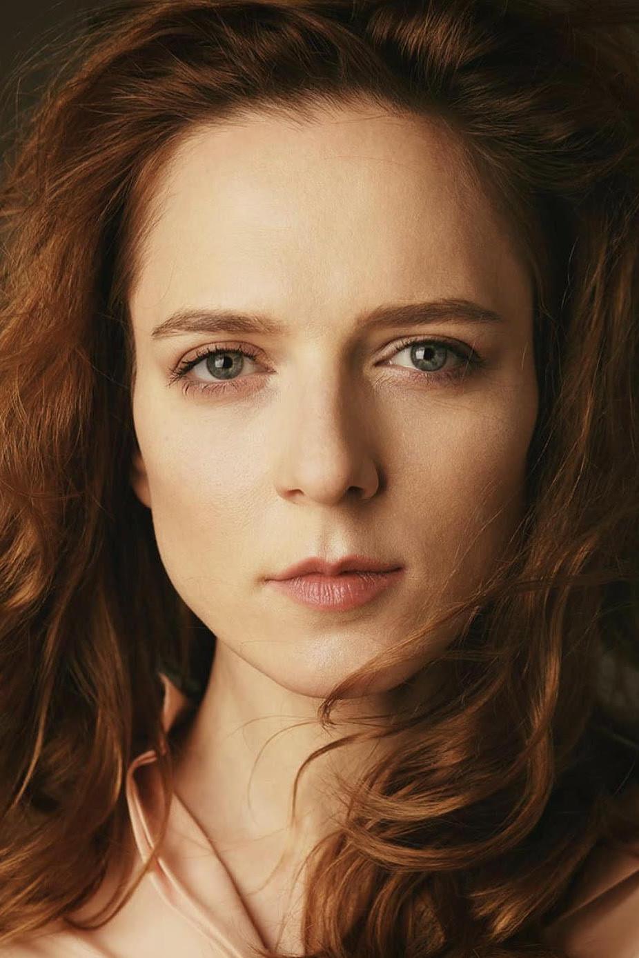 Порно автобуста азиялық әйелді азғырған Жыныстық қатынастағы сиқыршының күші