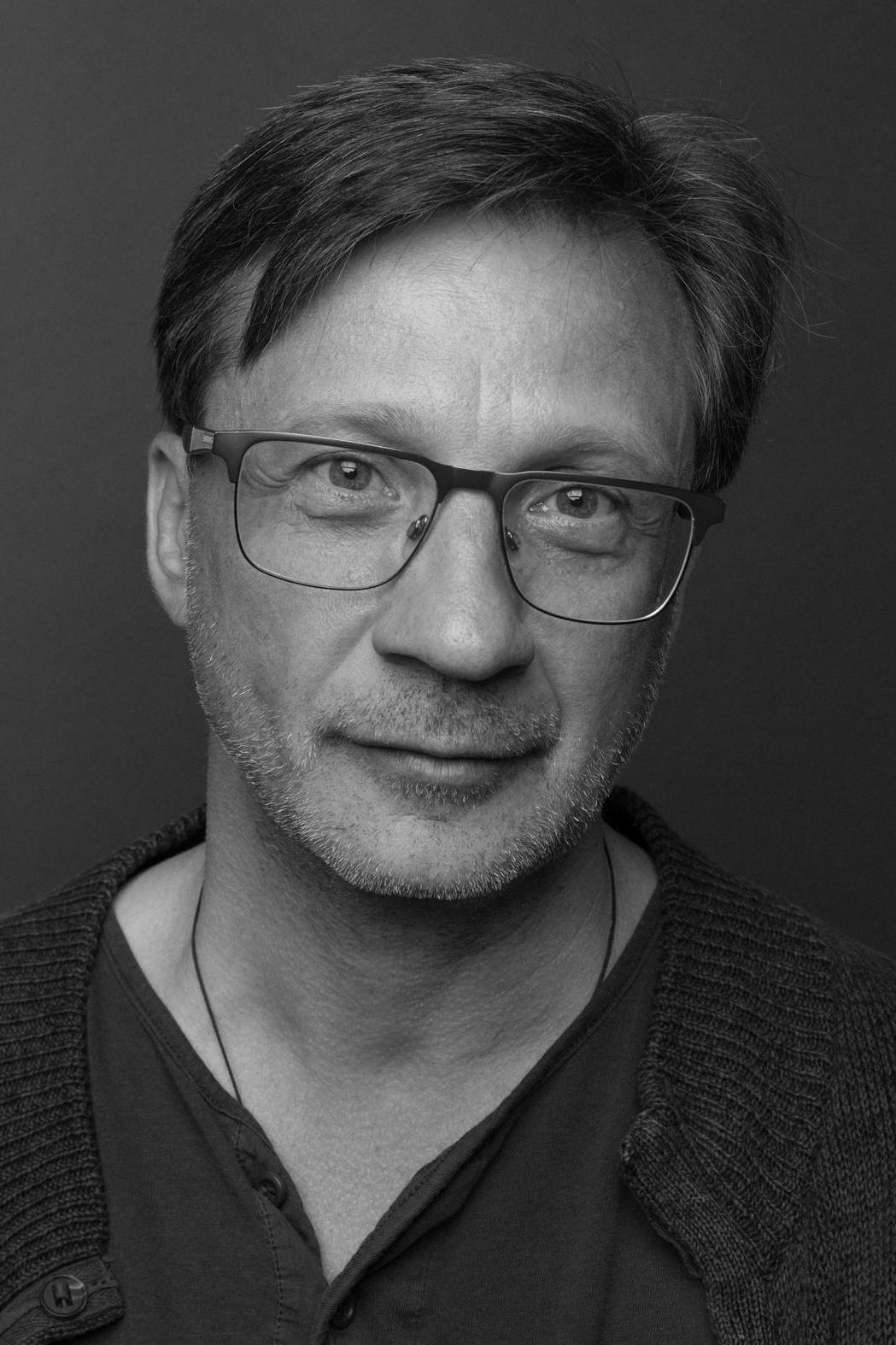 Актер Владимир Виноградов