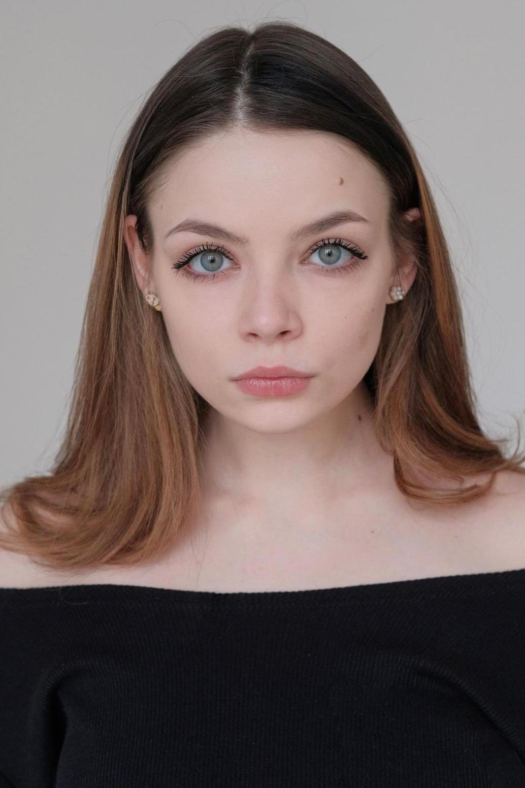 Ульяна Молдованова, 21, Москва. Актер театра и кино. Официальный сайт |  Kinolift