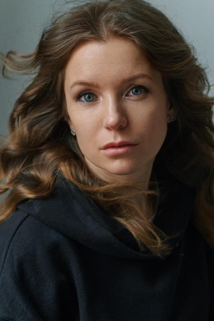 Uning ichida jinsiy aloqa sinf oqituvchisi va talaba cums Qaynona ahmoq