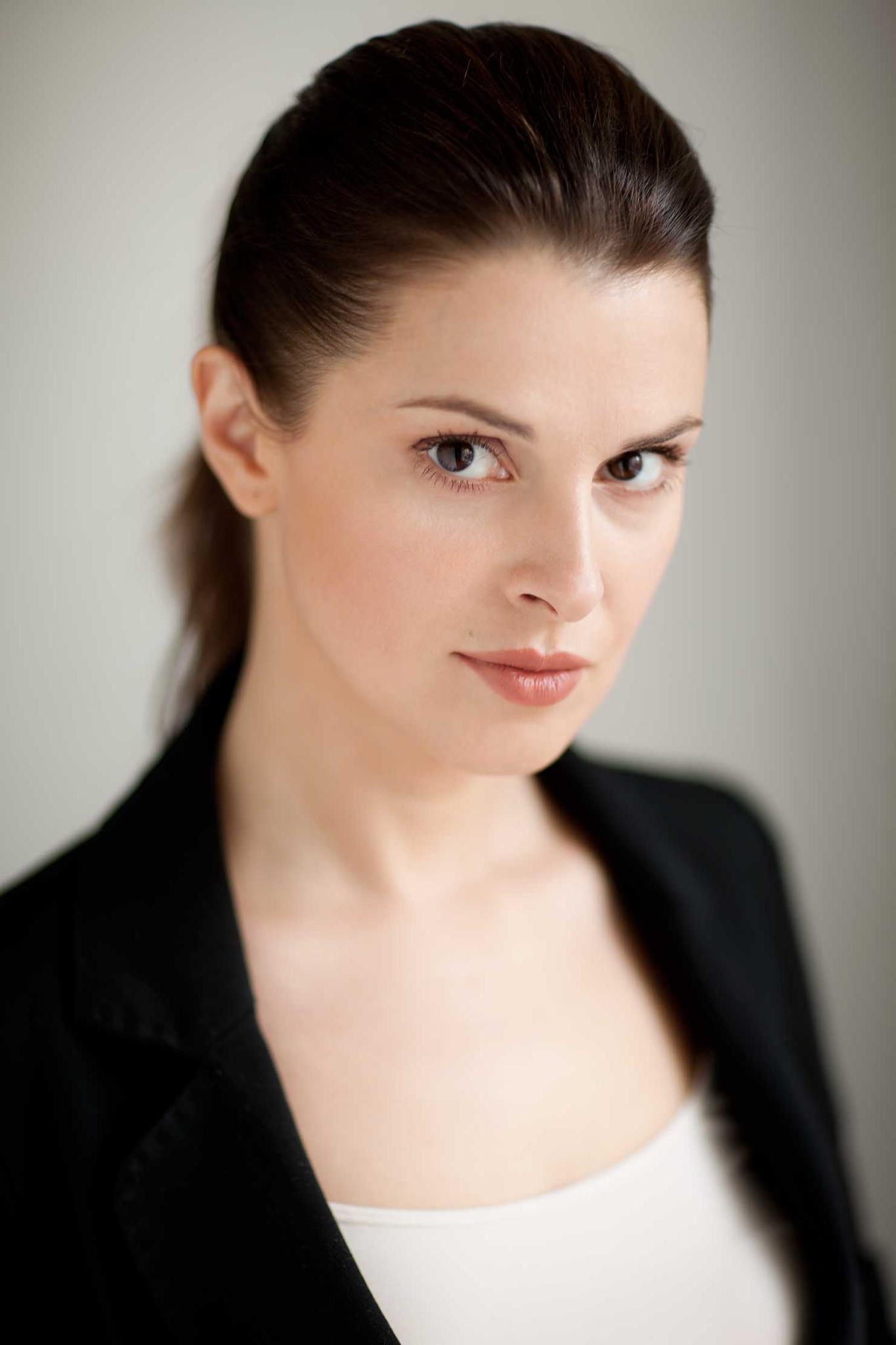 Пизда мен жопа бейне ірі планда Орыс сексіндегі наруто комикстері