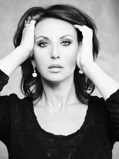 Ust-Kamenogorsklik Natalya Korotkovaning porno videolari va fotosuratlarini onlayn tomosha qiling.