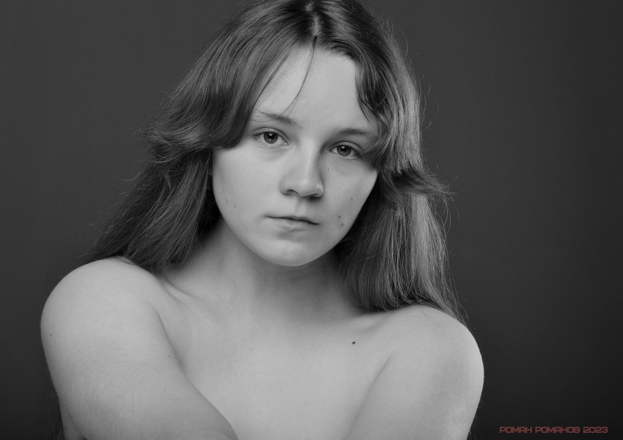 Anastasia Vlasova Media | Kinolift