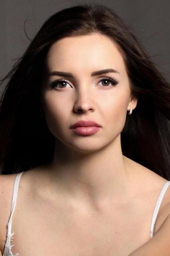 Актриса юлия макарова фото