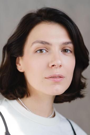 Yashirin kamera porno filmlar Begona porno bilan hojatxonada