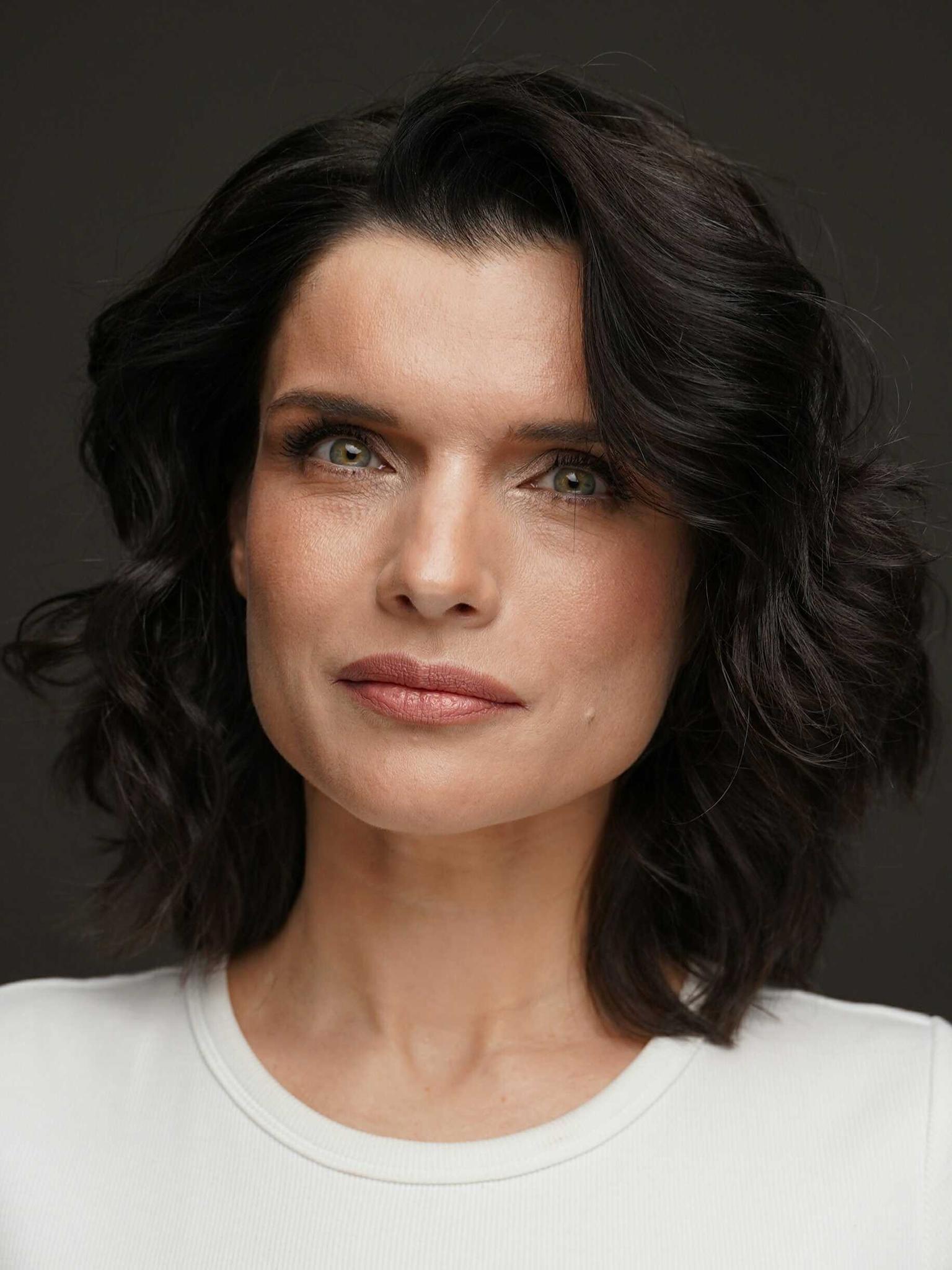 Bachelorette pornosini onlayn tomosha qiling