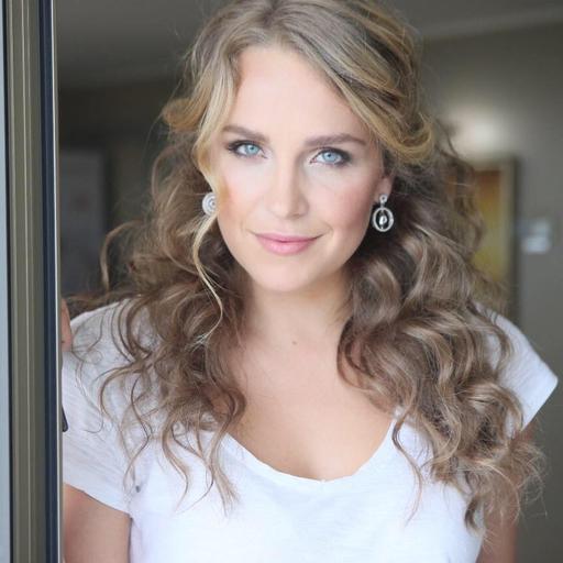 Elena Dudinaning pornografik fotosuratlari