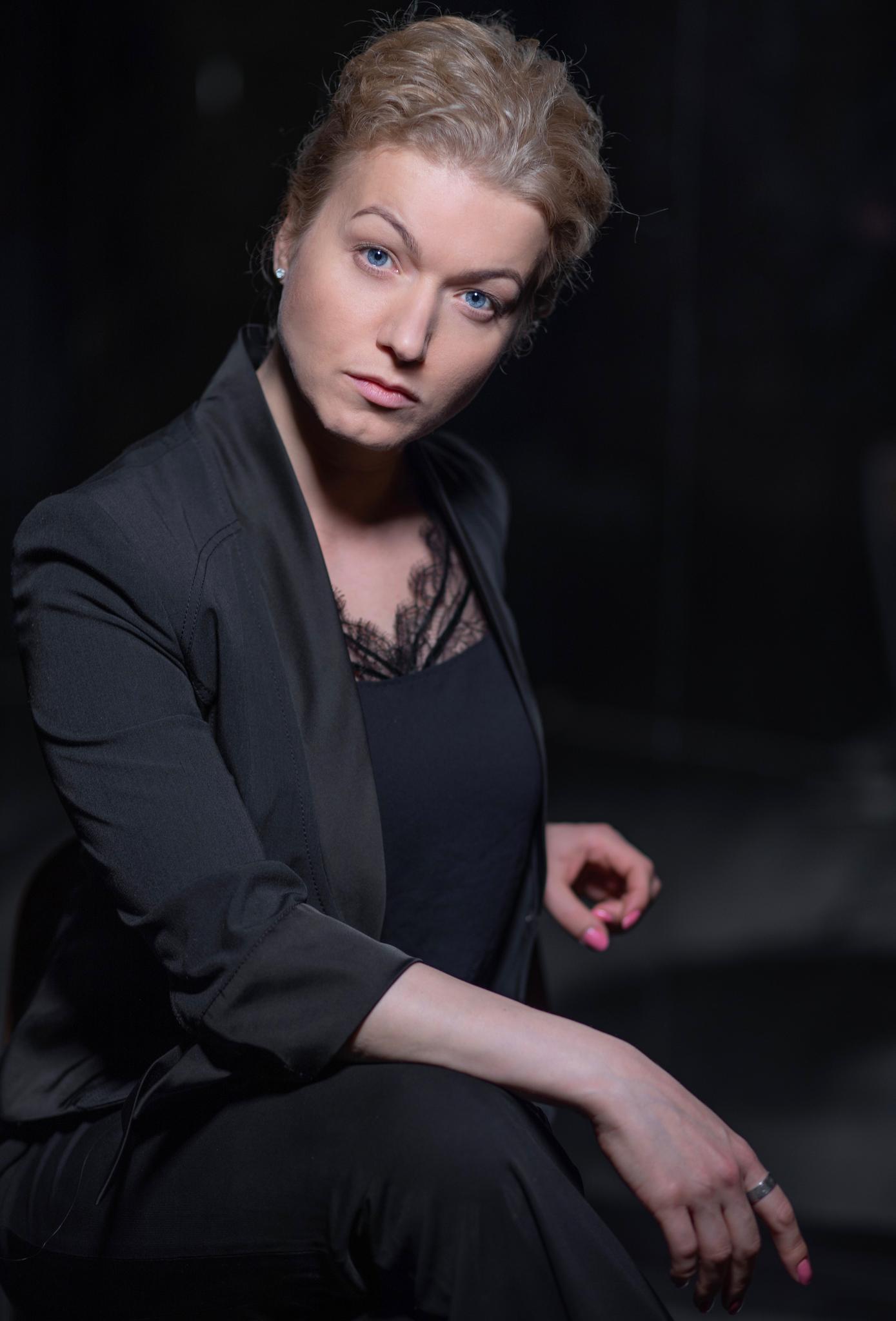 bir soqol mushuk shaxsiy bilan MILF Kievda bepul jinsiy aloqa