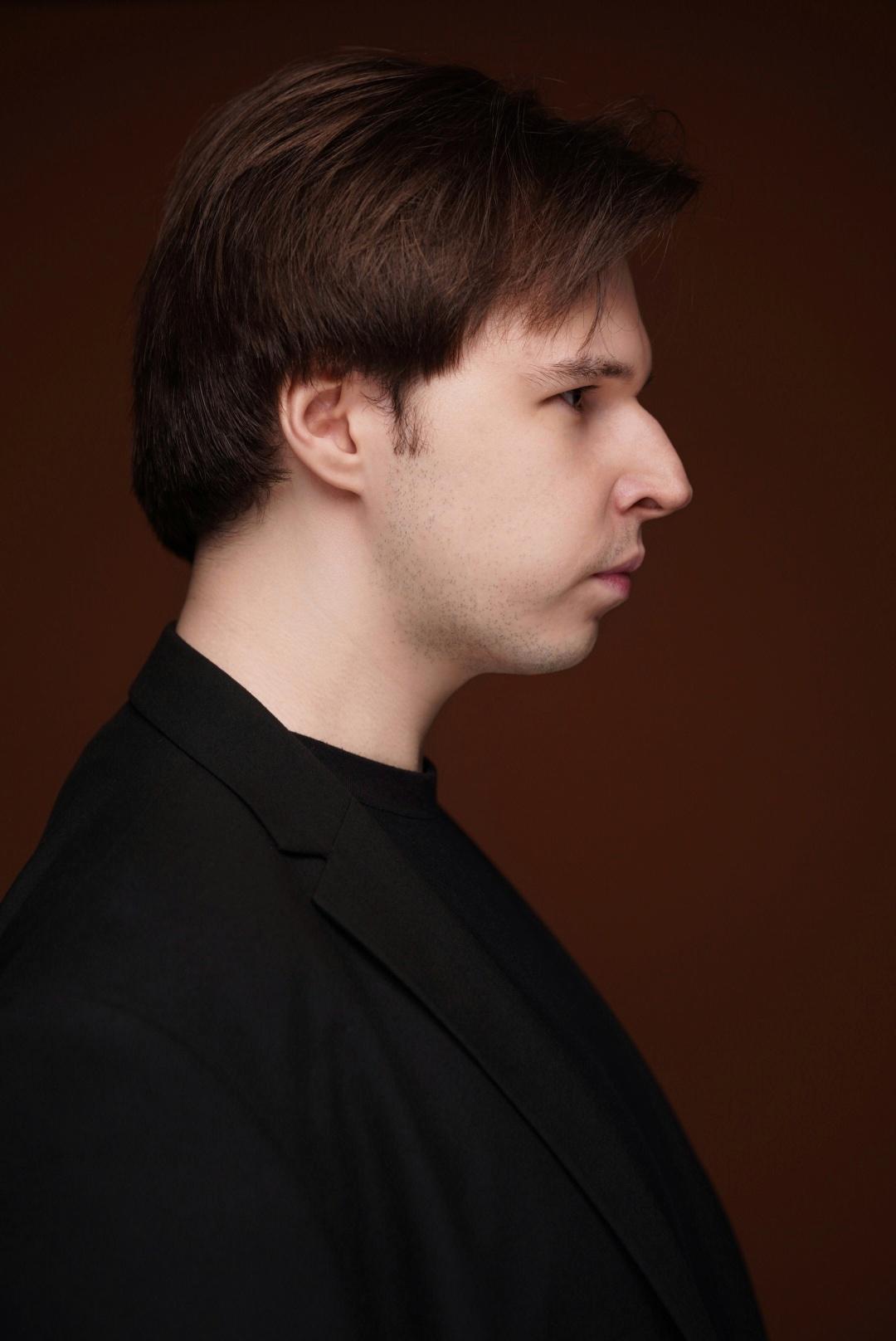 Mikhail Smirnov, 31, Moscow.Film and Theater talent. Official Website |  Kinolift