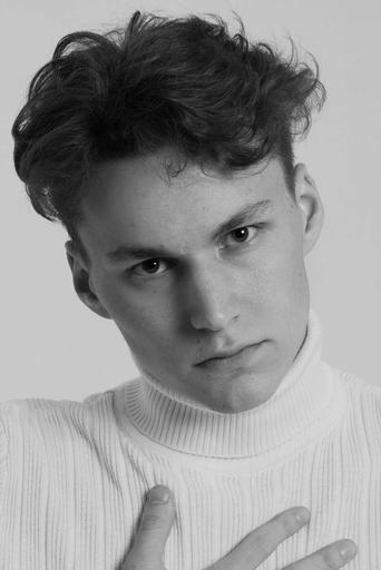 Официальный сайт. Кондахчан Григор, 19, Актёр