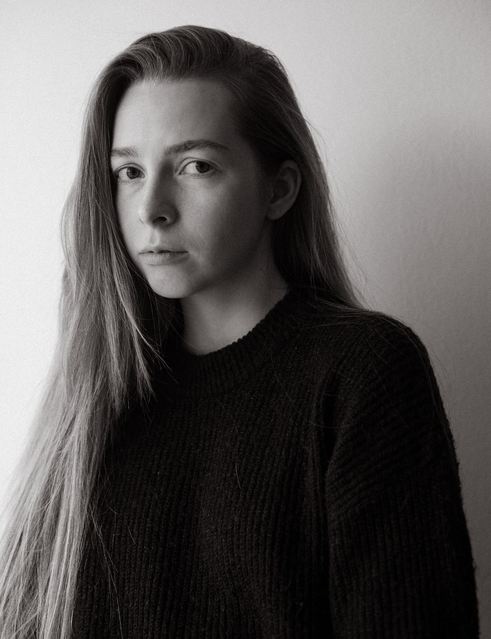 Polina Kharitonova, 25, Moscow.Film and Theater talent. Official Website |  Kinolift