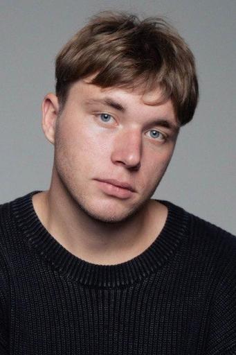 photos-videos-bazanov-novel-actor-kinolift-cast