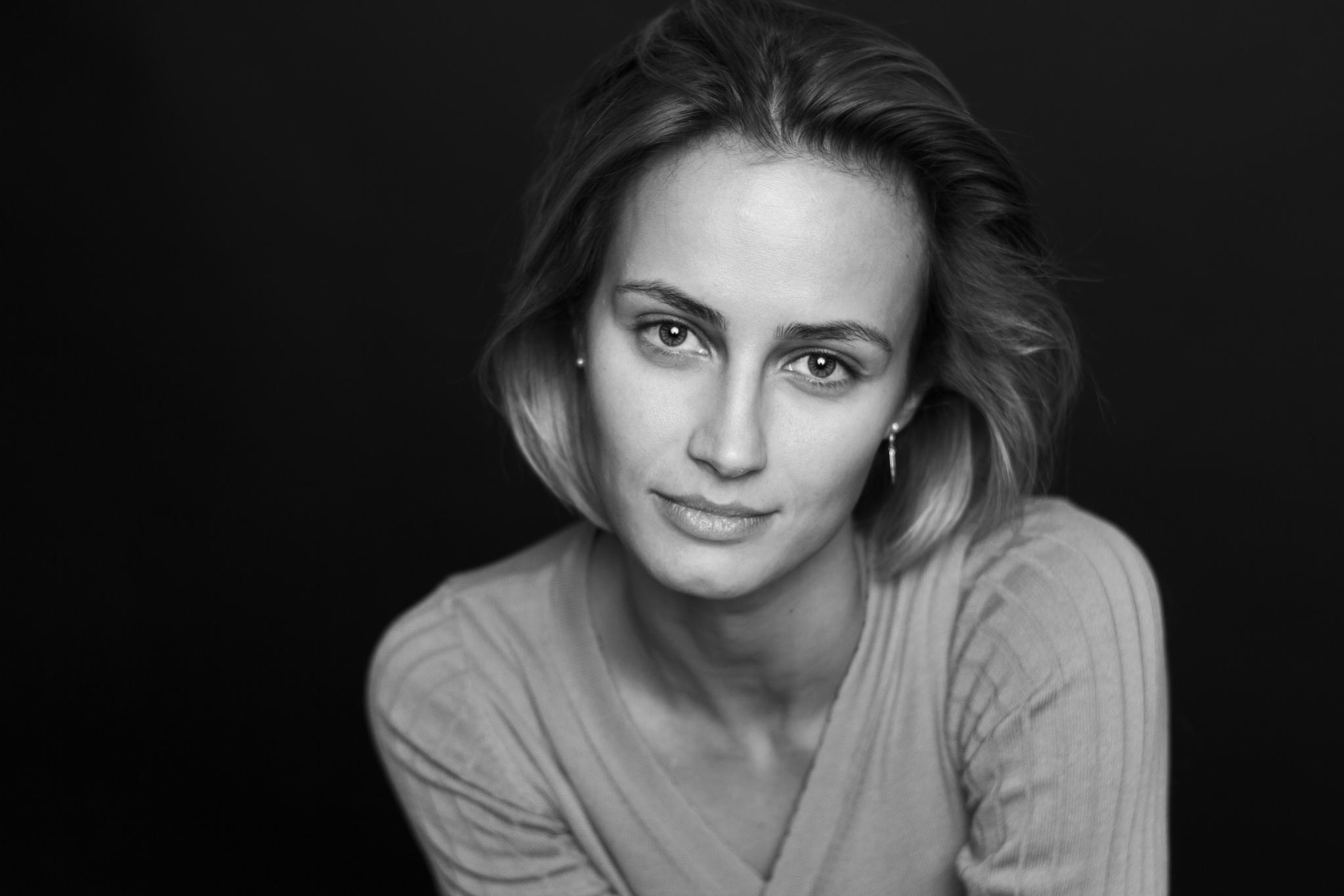 Алена Коломина, 36, Москва. Актер театра и кино. Официальный сайт | Kinolift